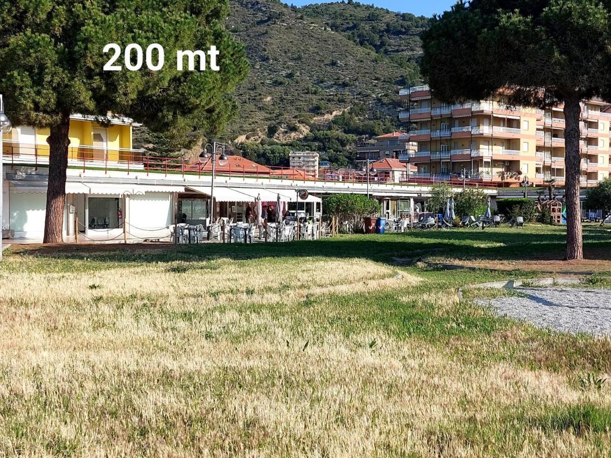 Casa Laura Apartment Ventimiglia Exterior photo